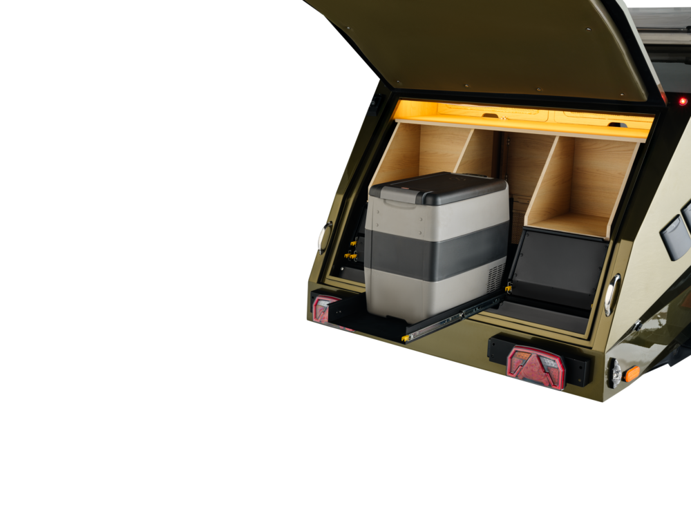 Karavan_1203250799-copy